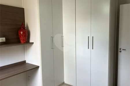 Apartamento à venda com 3 quartos, sendo 1 suíte, em Parque Campolim, Sorocaba, SP