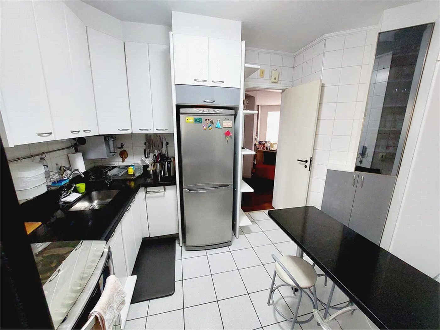 Apartamento à venda com 3 quartos, sendo 1 suíte,  em Alto da Lapa, São Paulo, SP
