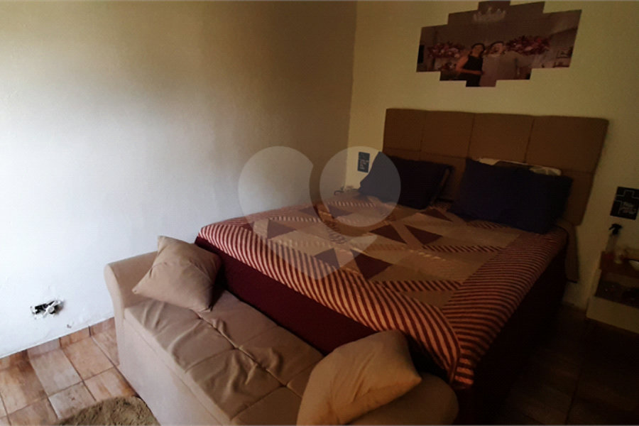 Sobrado à venda com 3 quartos, sendo 1 suíte, em Serra da Cantareira, Mairiporã, SP