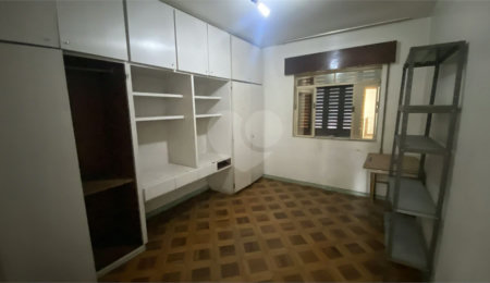 Sobrado à venda ou para alugar com 4 quartos, sendo 1 suíte, em Campo Belo, São Paulo, SP
