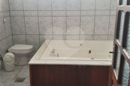 Casa à venda com 4 quartos, sendo 1 suíte, no Centro, Vinhedo, SP