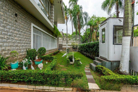 Casa à venda com 3 quartos, sendo 1 suíte, em Jardim Paulista, São Paulo, SP