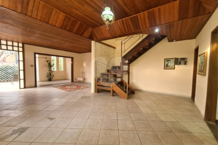 Casa à venda com 3 quartos, sendo 1 suíte, no Centro, Araçoiaba da Serra, SP