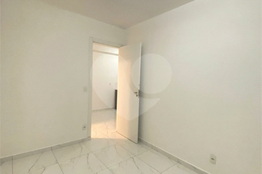 Apartamento à venda com 2 quartos em Parque Edu Chaves, São Paulo, SP
