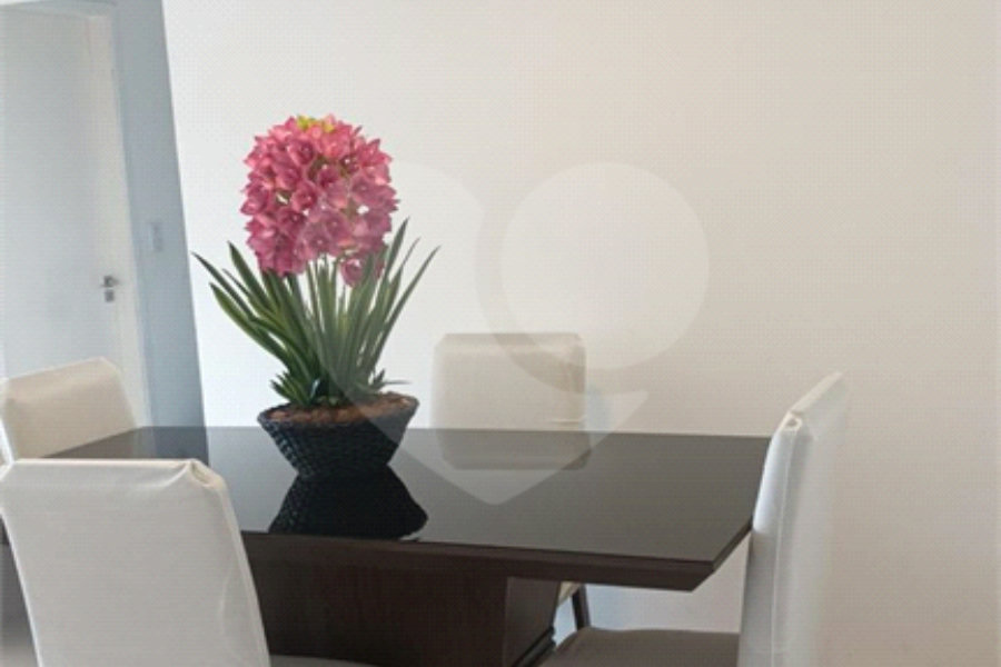 Apartamento à venda com 2 quartos em Horto, São Paulo, SP