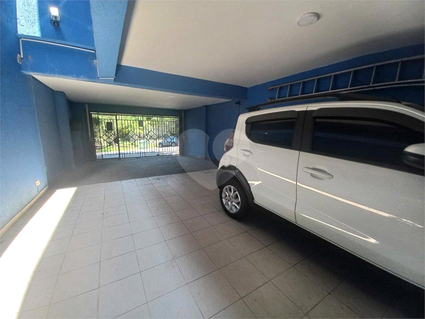 Casa à venda com 5 quartos, sendo 3 suítes,  em Jardim Bonfiglioli, São Paulo, SP