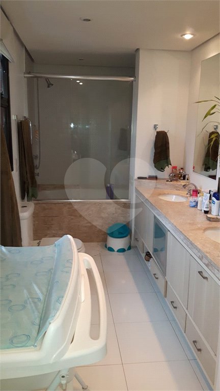 Apartamento à venda com 2 quartos, sendo 1 suíte, em Vila Andrade, São Paulo, SP