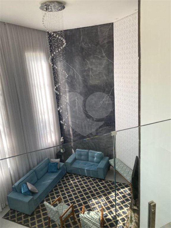 Casa à venda com 3 suítes no condomínio Campos do Conde I, Paulínia - SP