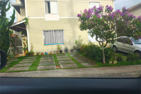 Casa à venda com 3 quartos, sendo 1 suíte,  no condomínio Bosques da Vila - Casa 3° Fase, Cotia - SP