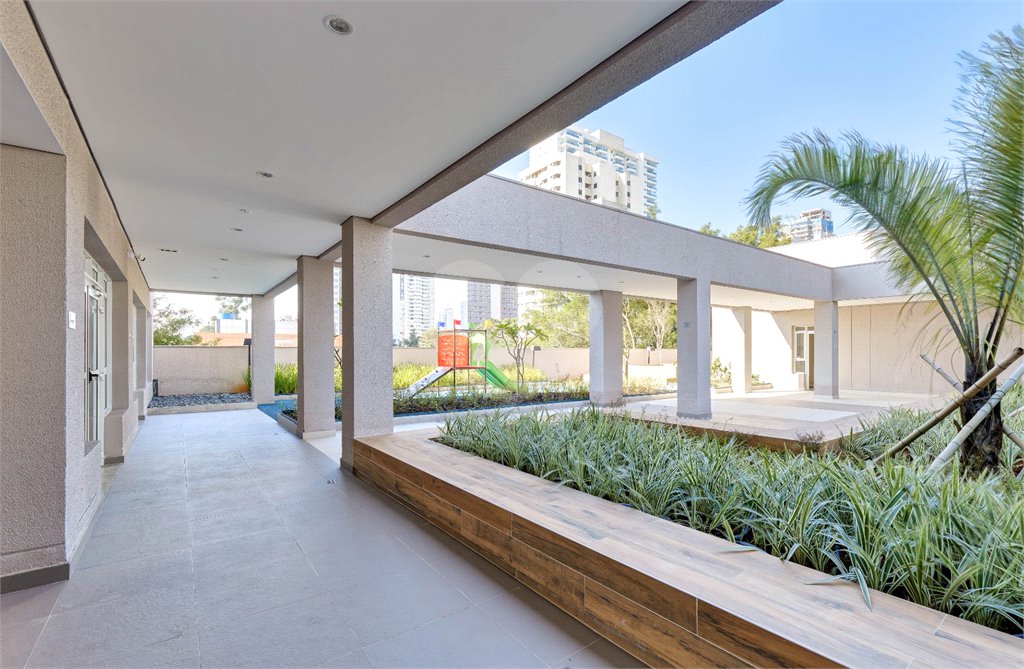 Apartamento à venda com 2 suítes em Santo Amaro, São Paulo, SP