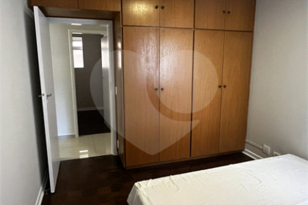 Apartamento à venda com 3 quartos em Vila Pompéia, São Paulo, SP