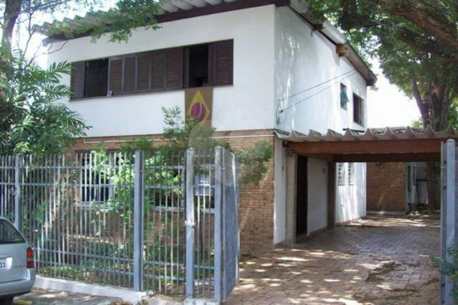 Sobrado à venda com 4 quartos em Parada Inglesa, São Paulo, SP