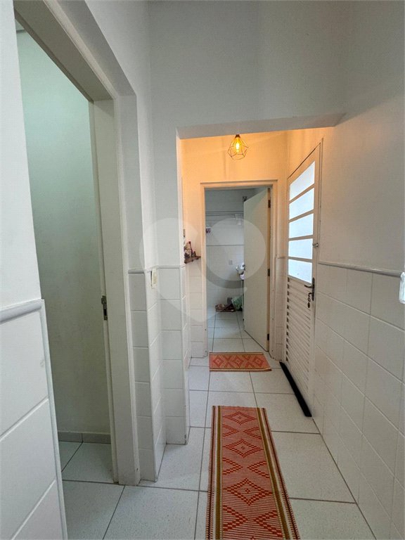 Casa à venda com 3 quartos, sendo 1 suíte, no condomínio Residencial Grape Village, Vinhedo - SP