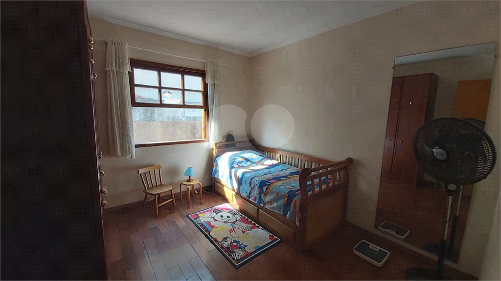 Sobrado à venda com 7 quartos, sendo 2 suítes, em Jardim Marajoara, São Paulo, SP