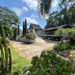 Casa à venda com 6 quartos, sendo 5 suítes, no condomínio Alpes da Cantareira, Mairiporã - SP