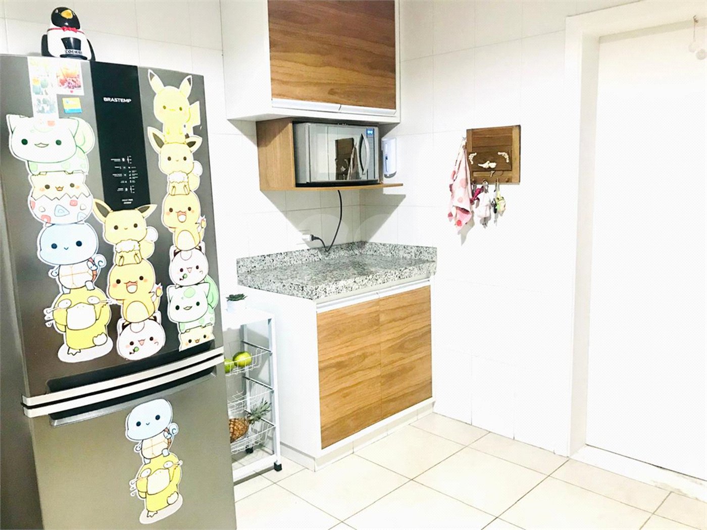 Casa à venda com 3 quartos, sendo 1 suíte, no condomínio Residencial Patrimônio do Carmo, São Roque - SP