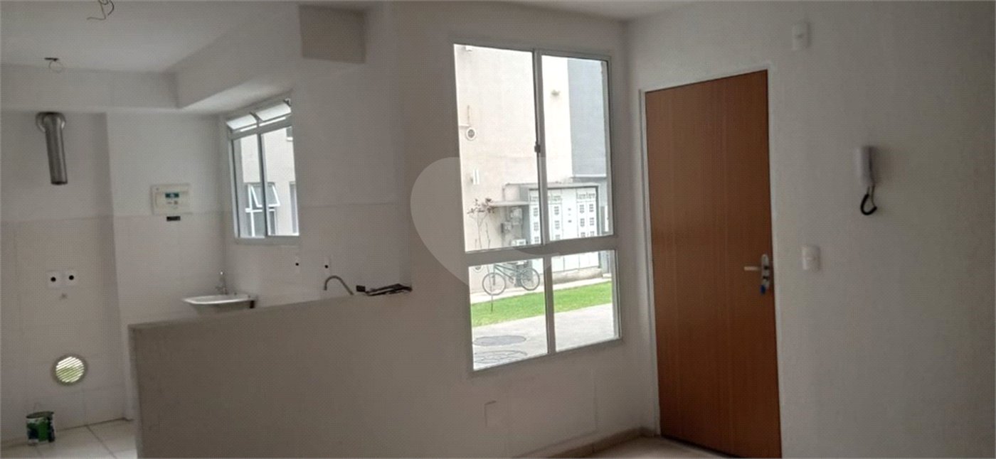 Apartamento à venda ou para alugar com 2 quartos em Santa Cruz, Rio de Janeiro, RJ