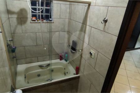 Casa à venda com 3 quartos, sendo 1 suíte, em Campo Grande, Rio de Janeiro, RJ