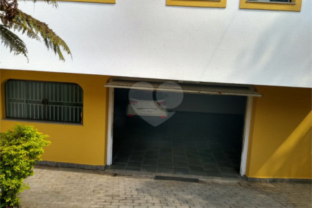 Sobrado à venda com 4 quartos, sendo 2 suítes, em Jardim Franca, São Paulo, SP