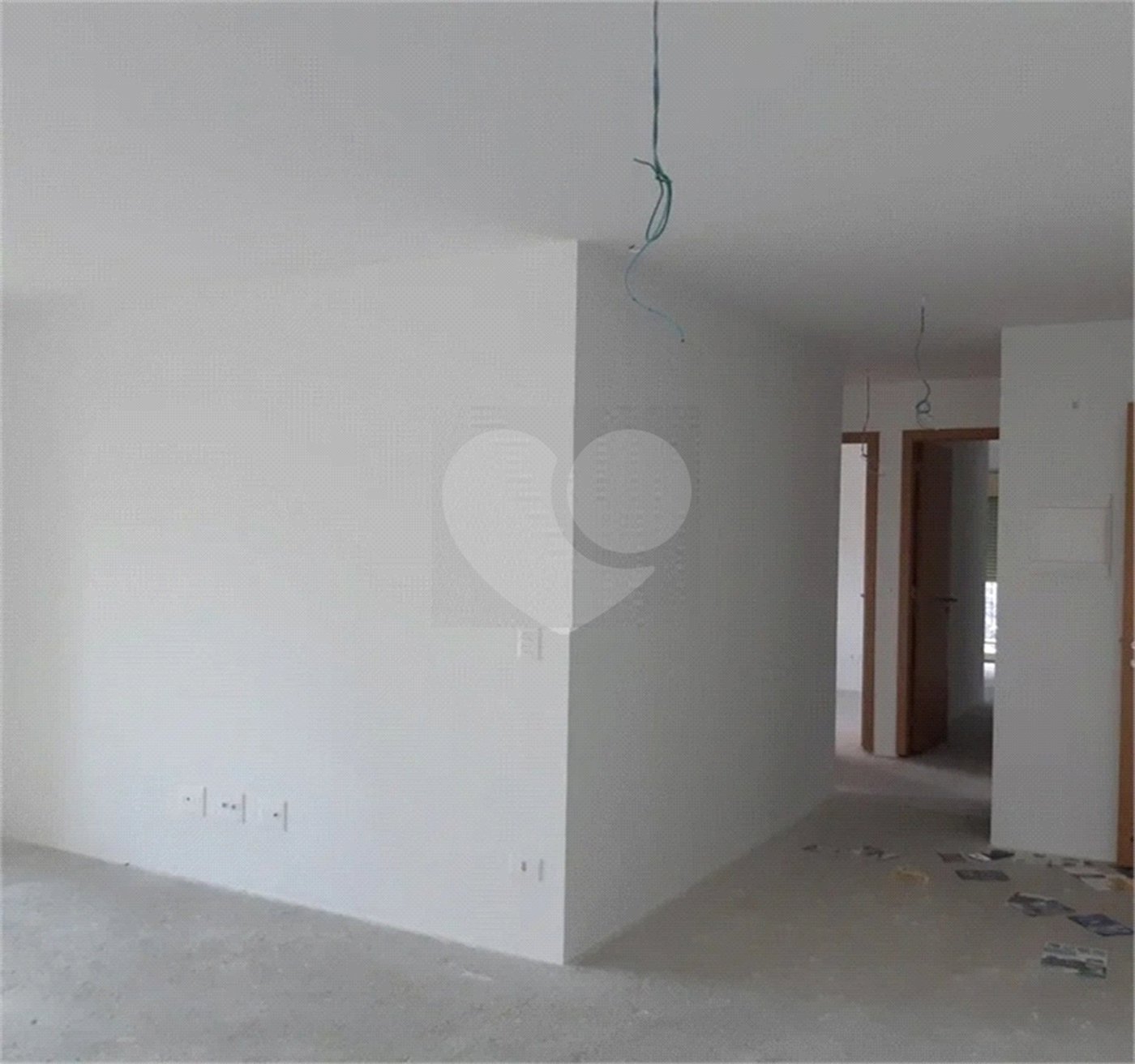 Apartamento à venda com 3 quartos, sendo 1 suíte, em Vila Paulicéia, São Paulo, SP