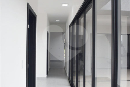 Casa à venda com 4 quartos, sendo 3 suítes, em Condomínio Residencial Reserva Ecológica Atibaia, Atibaia, SP