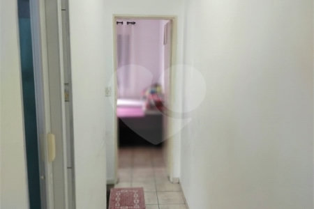 Sobrado à venda com 2 quartos em Jardim Santa Rosa, Taboão da Serra, SP