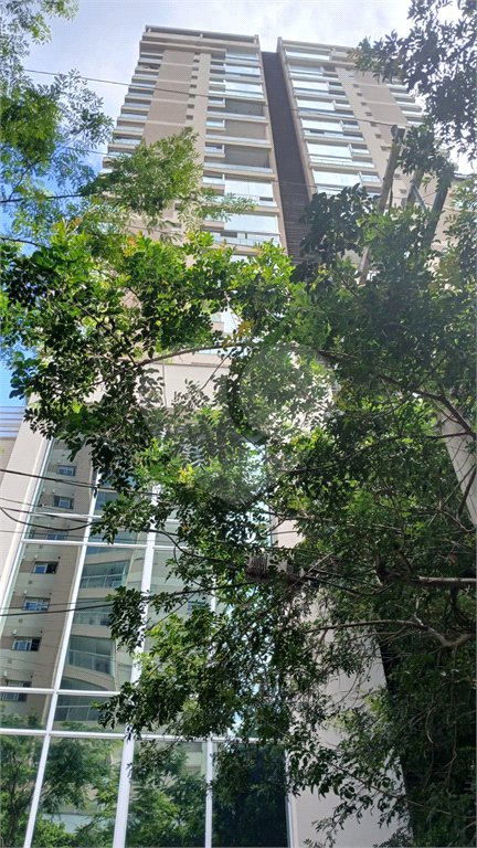 Apartamento à venda com 3 suítes em Jardim Fonte do Morumbi, São Paulo, SP