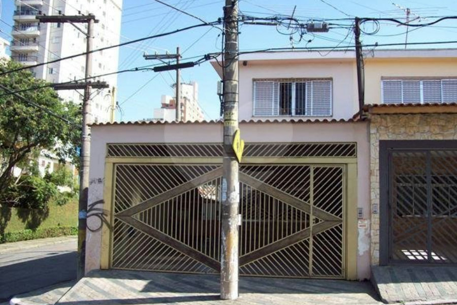 Sobrado à venda com 3 quartos em Vila Paiva, São Paulo, SP