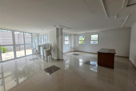 Apartamento para alugar com 3 quartos, sendo 2 suítes, em Santana, São Paulo, SP
