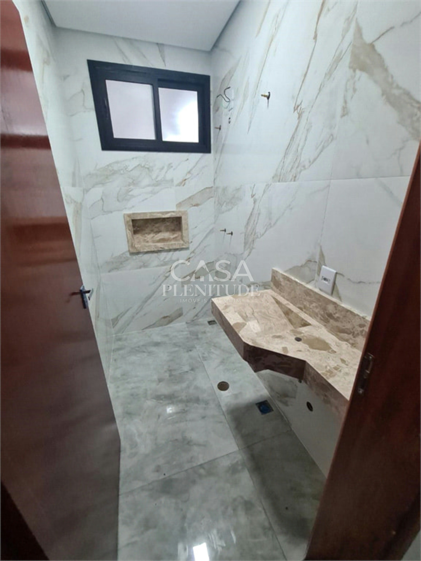 Casa em condomínio à venda com 3 quartos, sendo 1 suíte, em Wanel Ville, Sorocaba, SP