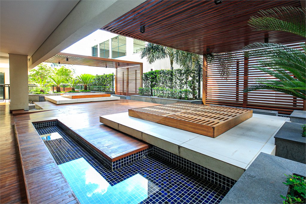 Apartamento à venda com 3 suítes em Brooklin, São Paulo, SP