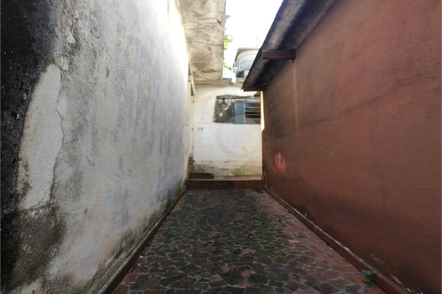 Casa à venda com 6 quartos, sendo 2 suítes,  no condomínio Doutor Francisco Ranieri, São Paulo - SP
