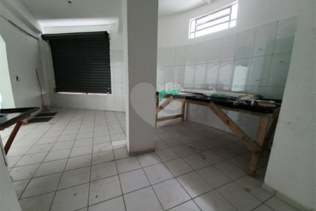 Casa à venda com 2 quartos em Jardim Pinheiros, São Paulo, SP