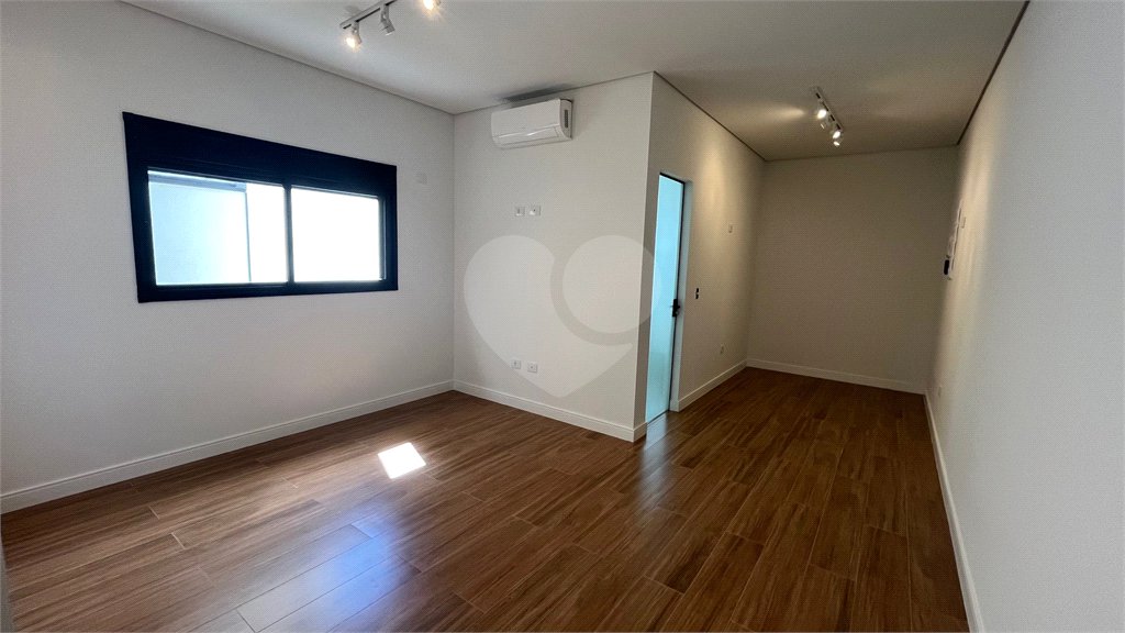 Casa Térrea à venda com 3 suítes em Nova Gardênia, Atibaia, SP