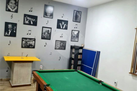 Casa à venda com 3 quartos, sendo 1 suíte, no condomínio Vale da Santa Fé, Vinhedo - SP