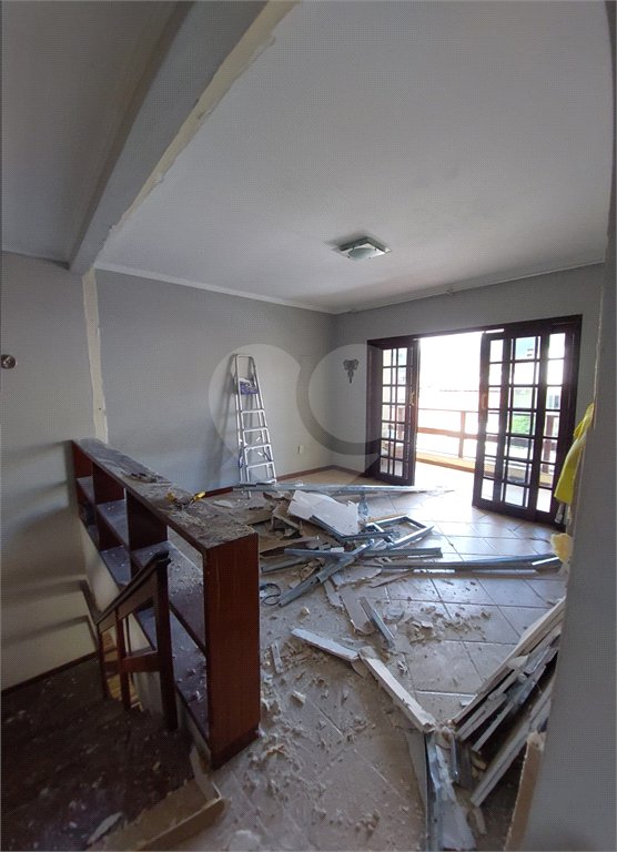 Casa Térrea à venda com 3 quartos, sendo 1 suíte, em Santíssimo, Rio de Janeiro, RJ