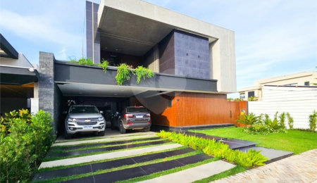Casa à venda com 3 suítes no condomínio Residencial Florais Itália, Cuiabá - MT