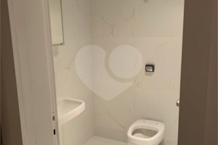 Apartamento à venda com 3 quartos, sendo 1 suíte, em Jardim Paulista, São Paulo, SP