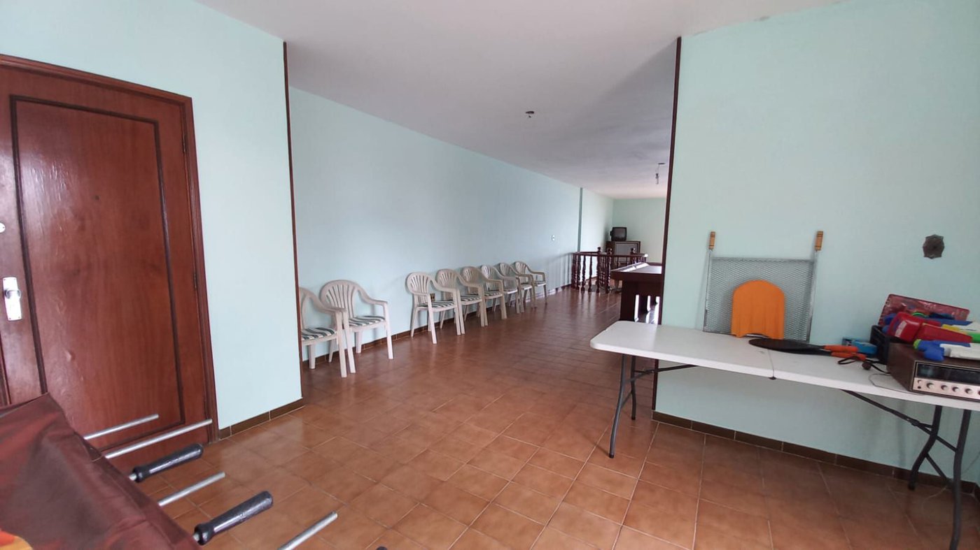 Cobertura com 4 dormitórios à venda, 380 m² por R$ 4.999.999,00 - Gonzaga - Santos/SP