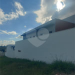 Casa à venda com 3 quartos, sendo 1 suíte,  no condomínio Gardenville, Itu - SP