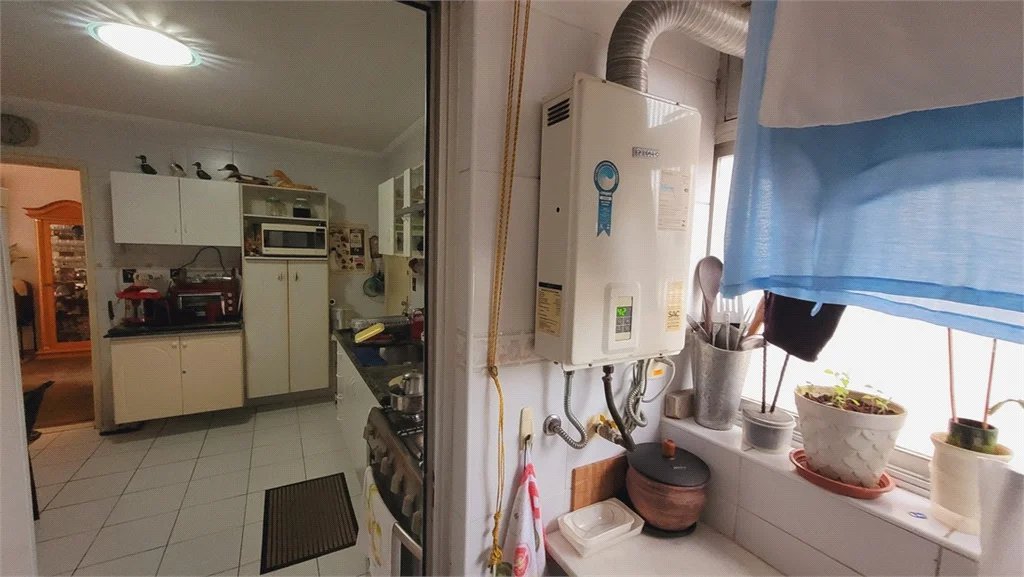 Apartamento à venda com 2 quartos, sendo 1 suíte, em Pinheiros, São Paulo, SP
