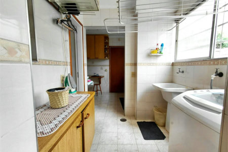 Apartamento à venda com 3 quartos em Vila Romana, São Paulo, SP