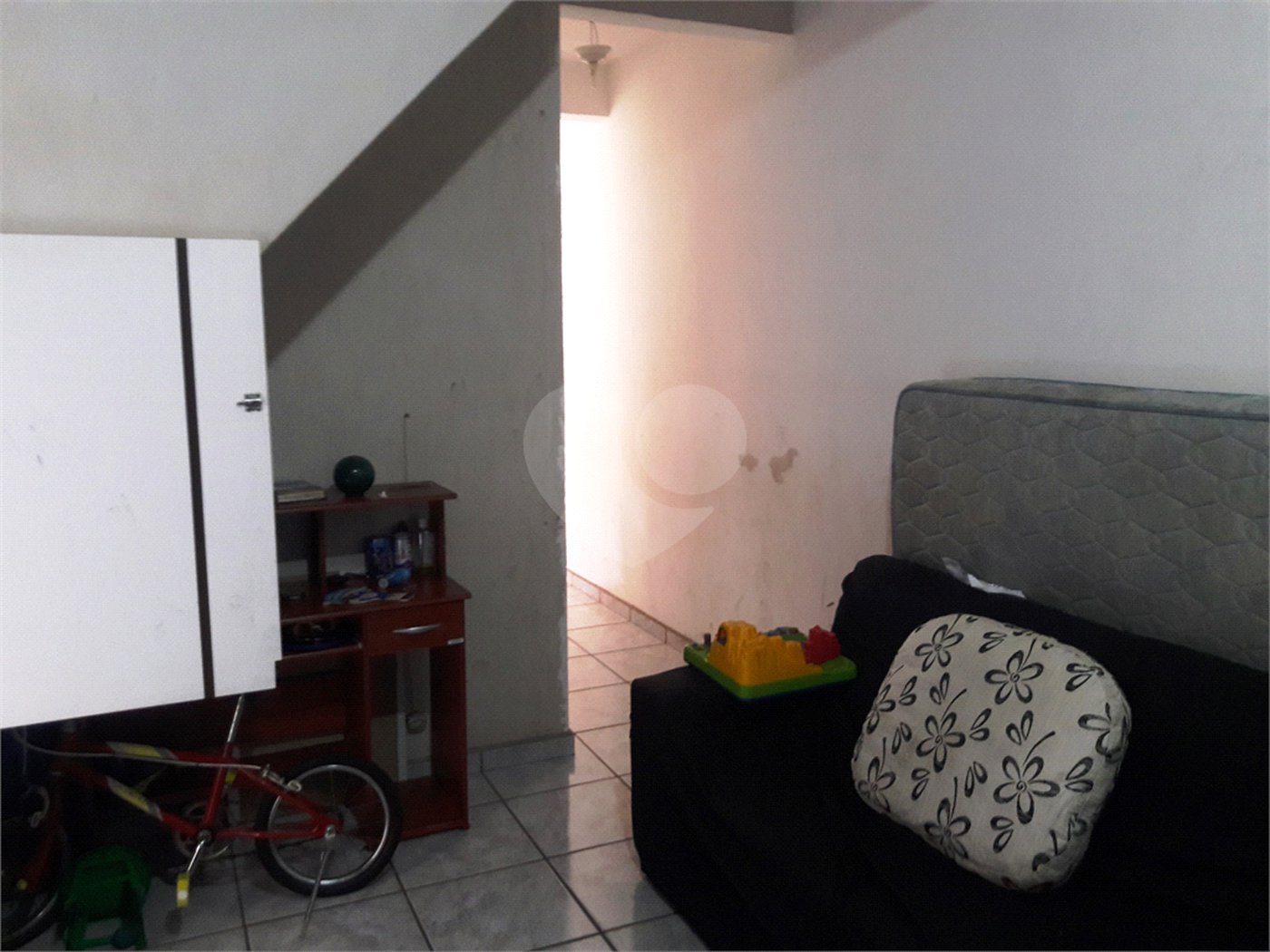 Sobrado à venda com 3 quartos, sendo 1 suíte, em Tremembé, São Paulo, SP