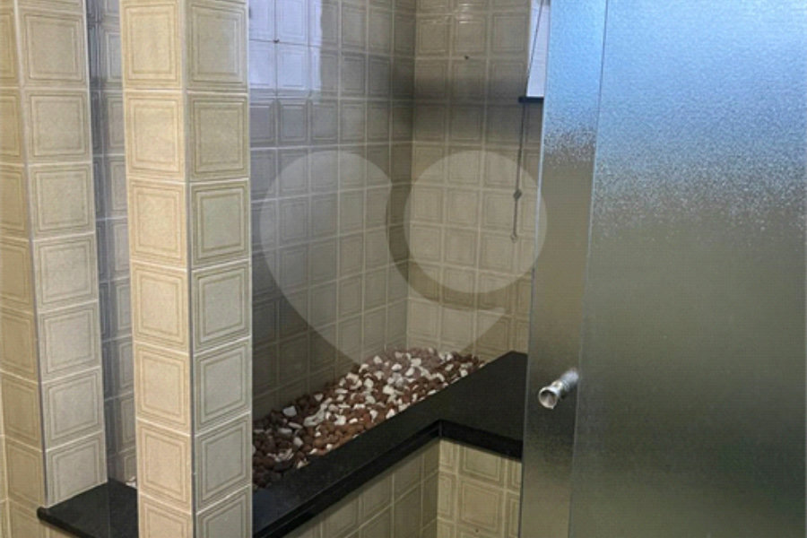 Sobrado à venda com 4 quartos, sendo 3 suítes, em Santana, São Paulo, SP