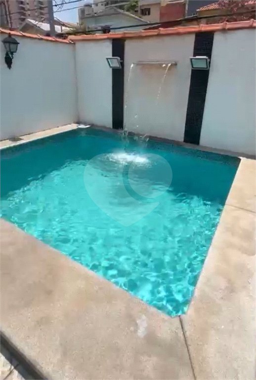 Casa à venda com 3 suítes em Vila Romana, São Paulo, SP