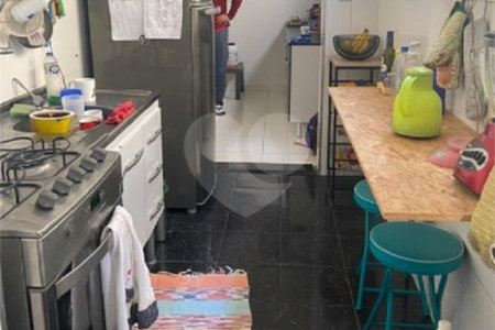 Apartamento à venda com 3 quartos em Alto de Pinheiros, São Paulo, SP