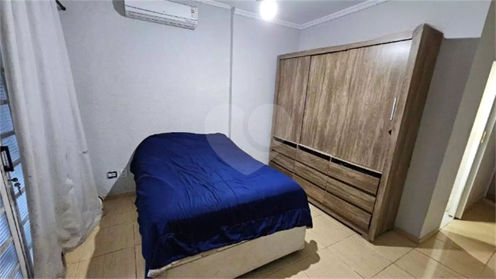 Casa à venda com 3 quartos, sendo 2 suítes, no condomínio Vinhas da Vista Alegre - Lado Café, Vinhedo - SP