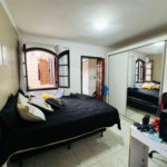 Casa à venda com 4 quartos, sendo 2 suítes, em Parque Santo Antônio, Guarulhos, SP