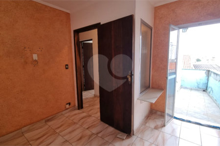 Sobrado à venda com 4 quartos em Vila Dom Pedro II, São Paulo, SP