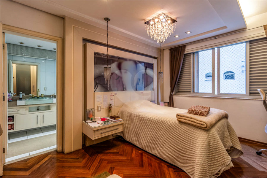 Apartamento à venda com 3 suítes em Bela Vista, São Paulo, SP